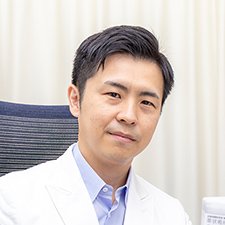 医療法人社団 俊爽会 理事長　小林 俊一